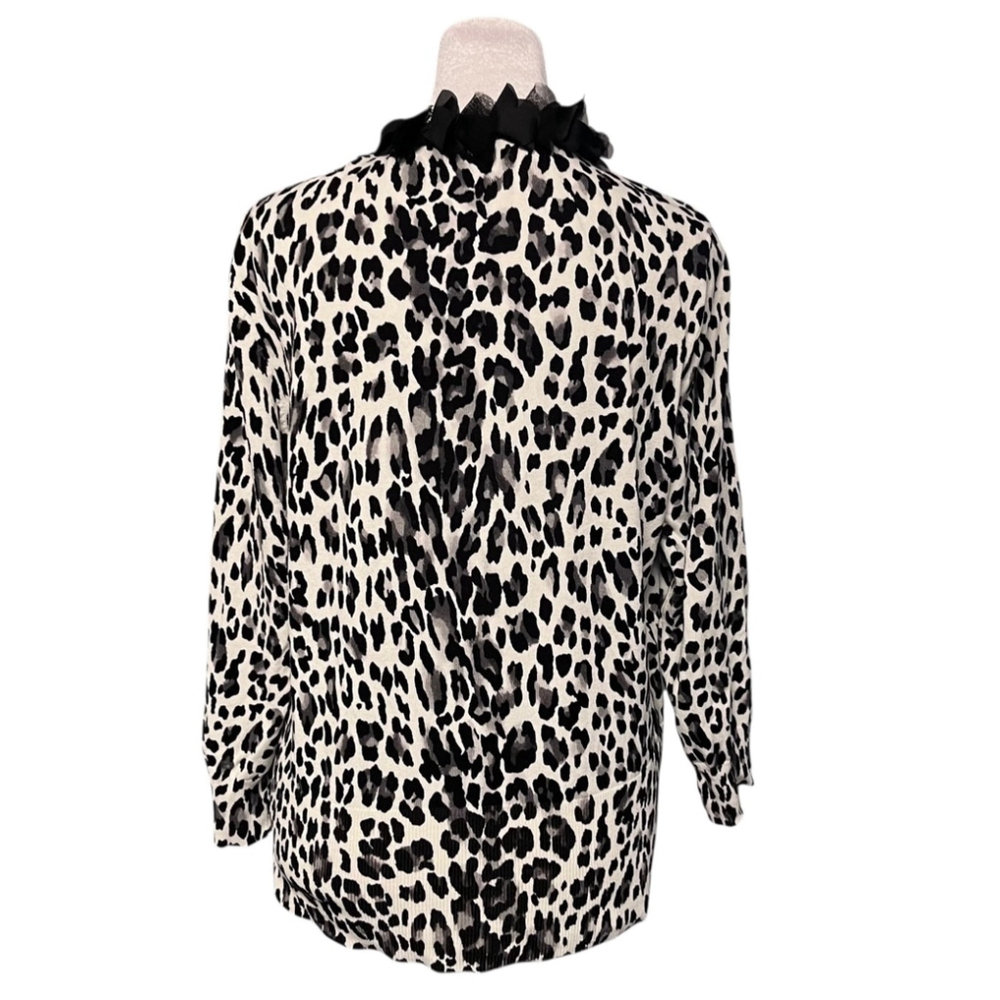 White House Black Market Leopard Print Ruffle Tippi Cardigan Size XL - Picture 7 of 9